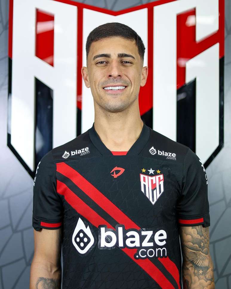 Philippe Sampaio é o novo torcedor do Atlético-GO